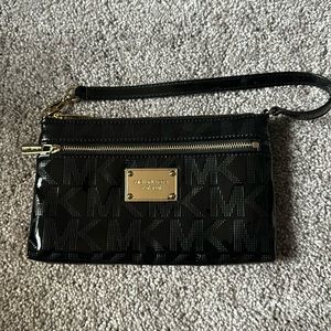 Michael Kors Clutch